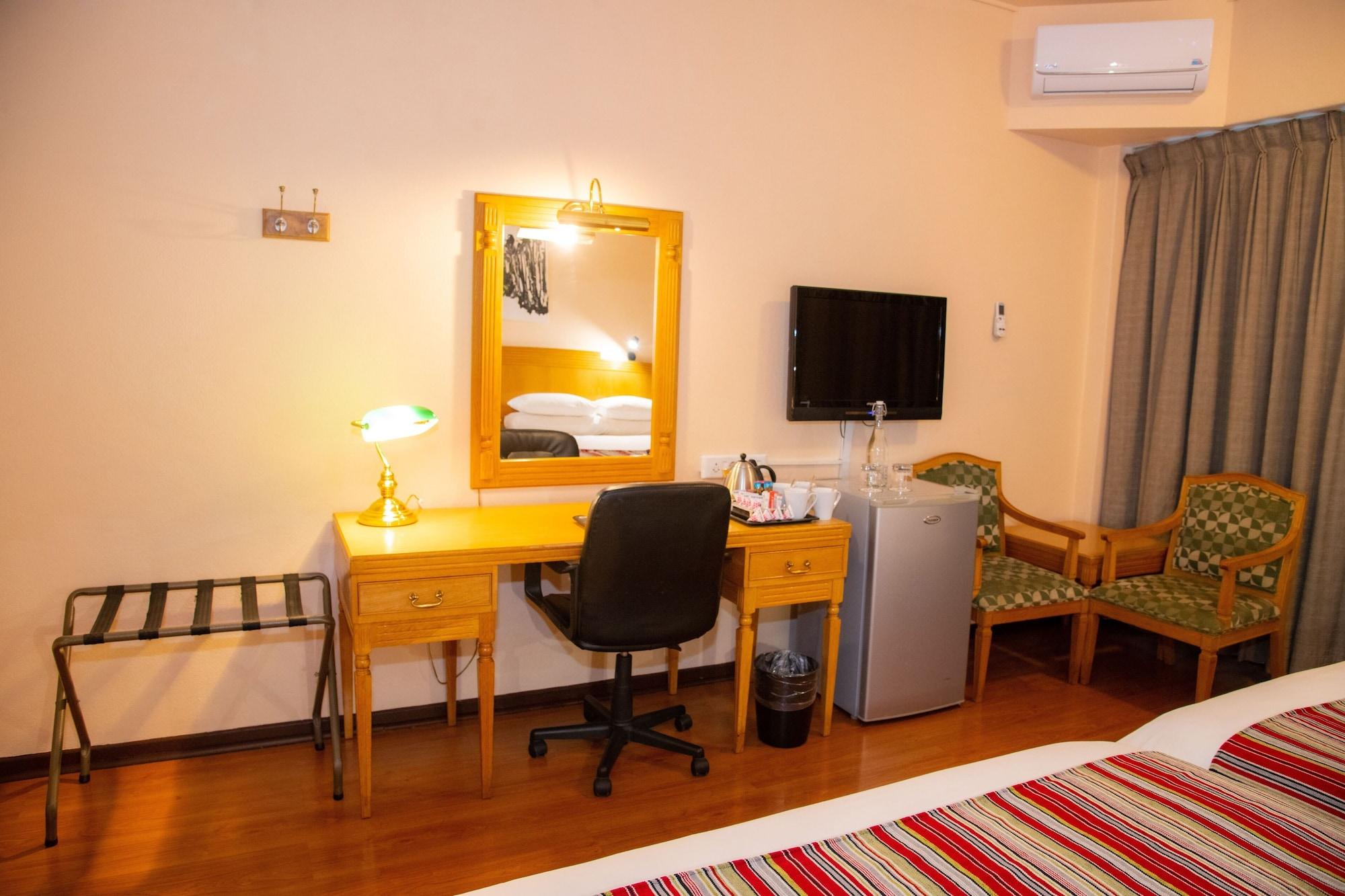 Bon Hotel Bloemfontein Central Экстерьер фото