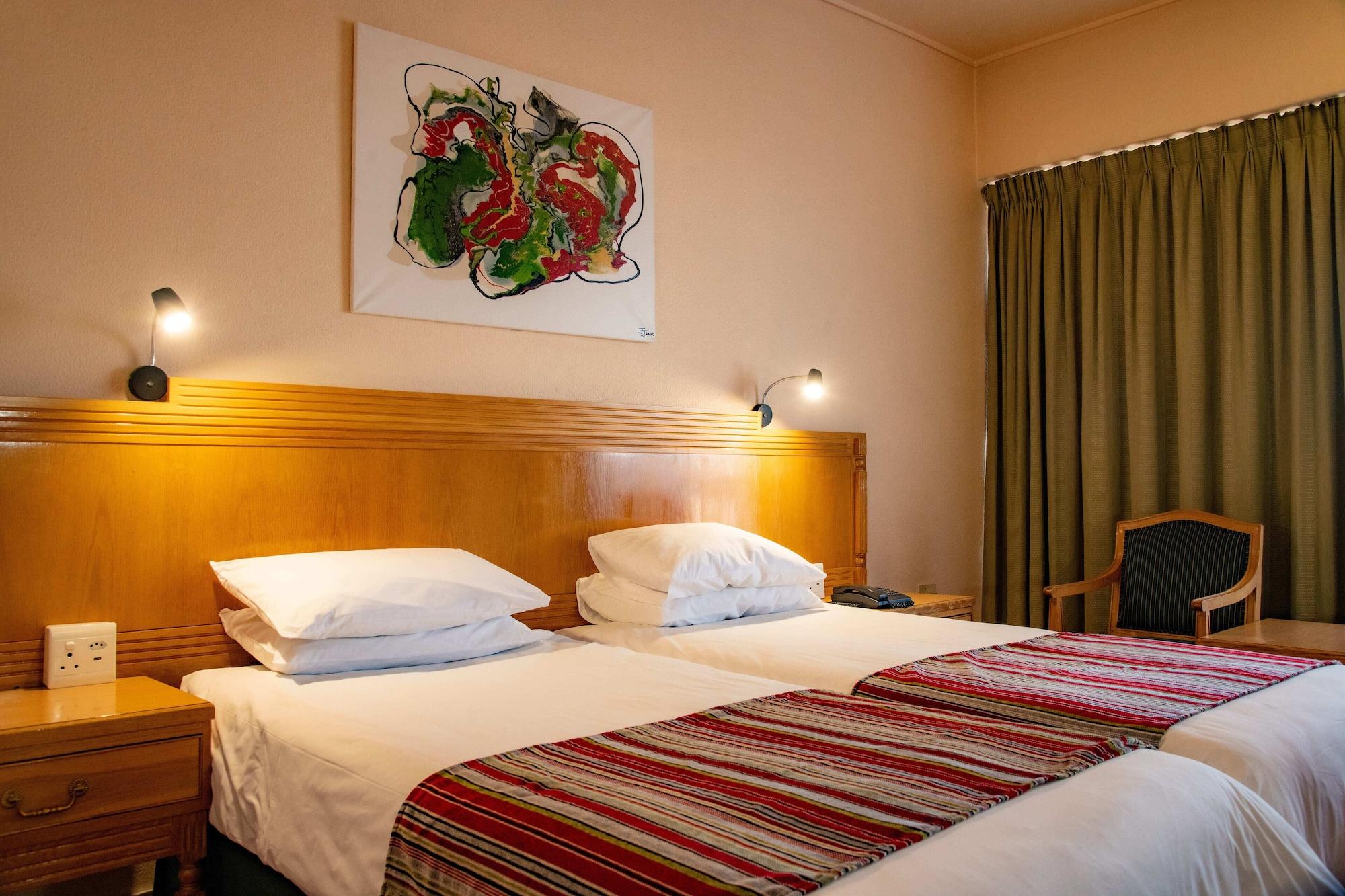 Bon Hotel Bloemfontein Central Экстерьер фото
