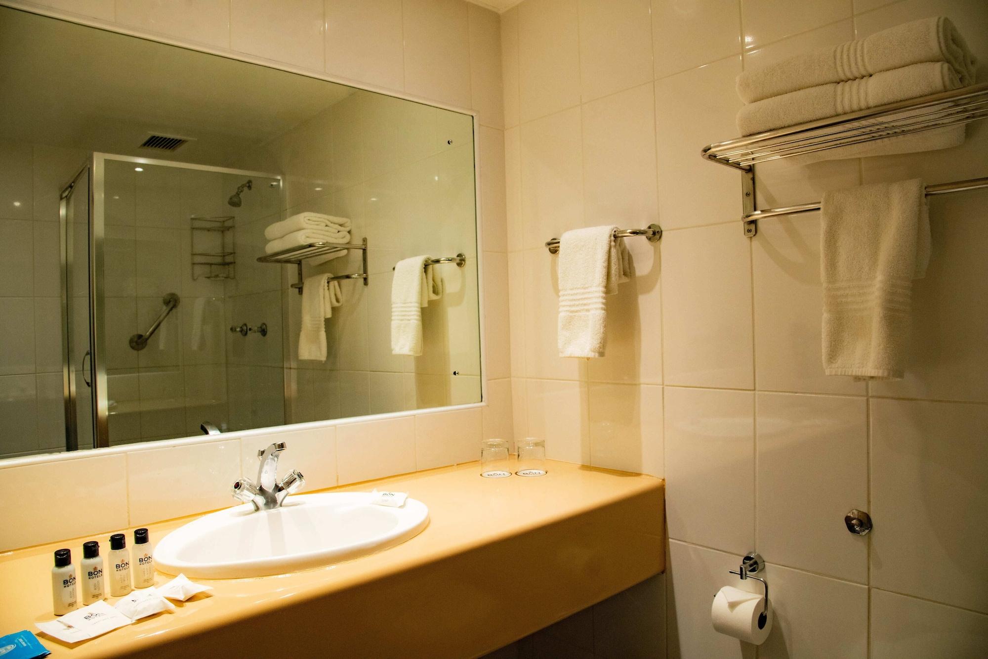Bon Hotel Bloemfontein Central Экстерьер фото