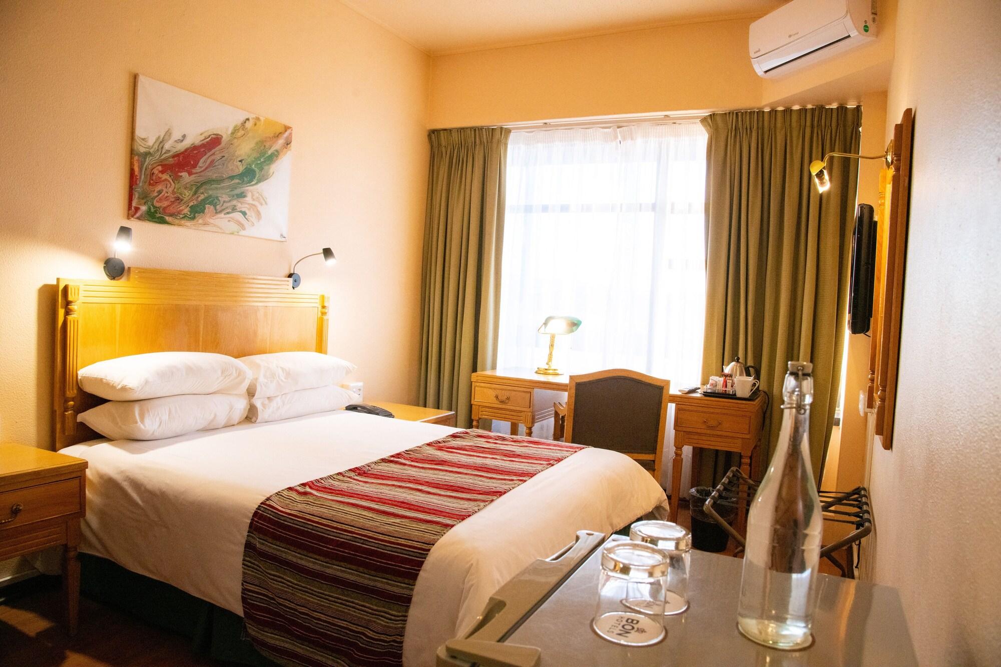 Bon Hotel Bloemfontein Central Экстерьер фото