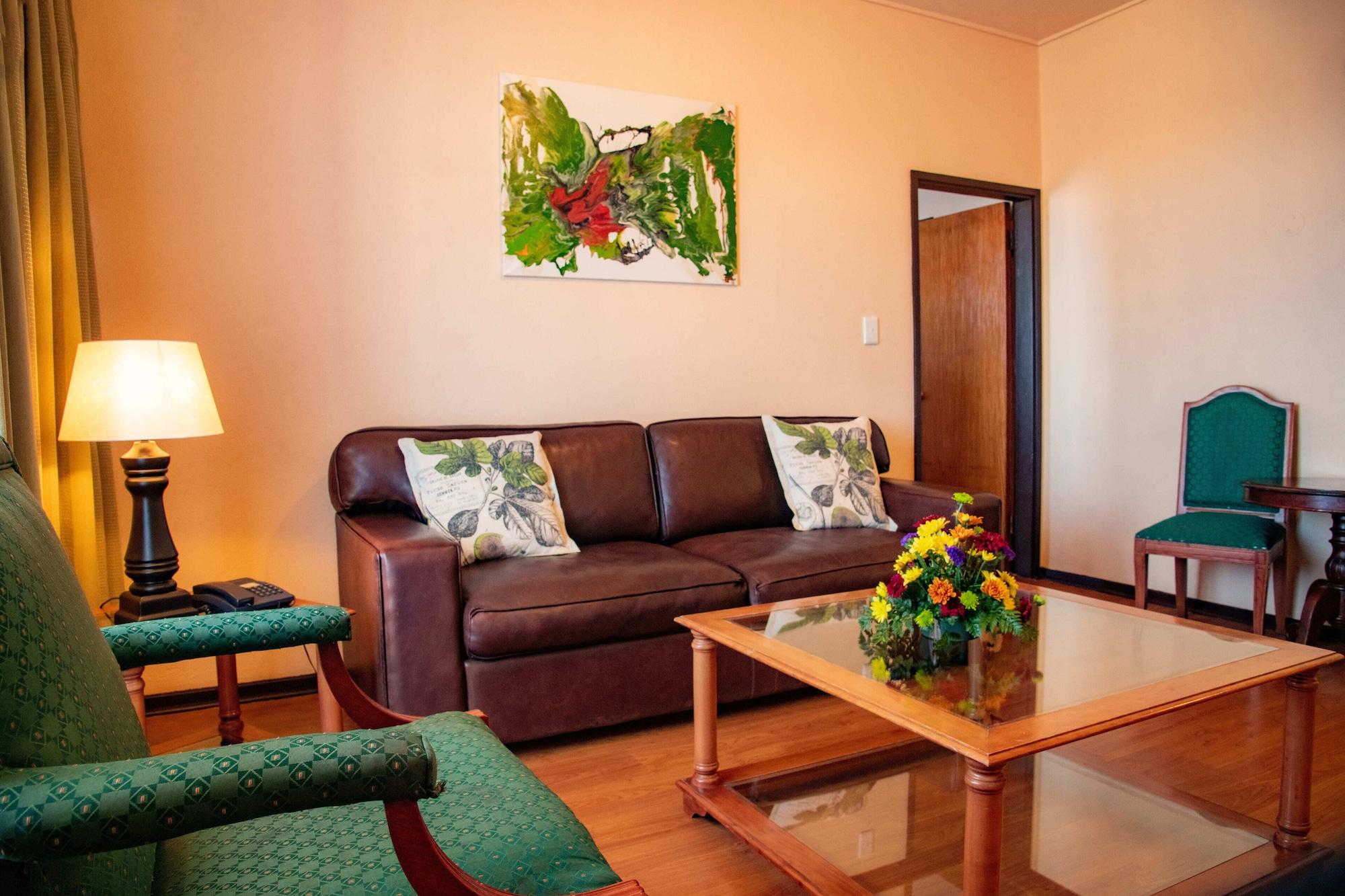 Bon Hotel Bloemfontein Central Экстерьер фото