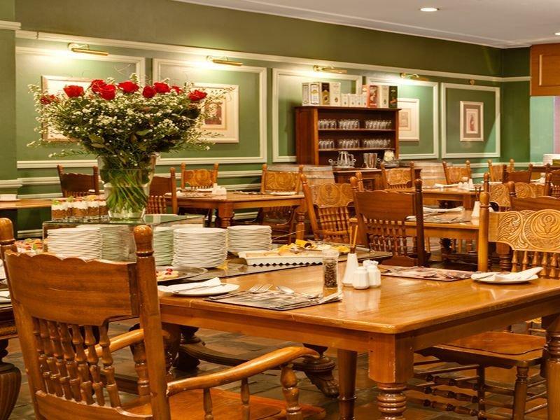 Bon Hotel Bloemfontein Central Экстерьер фото