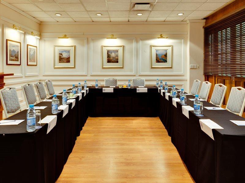 Bon Hotel Bloemfontein Central Экстерьер фото